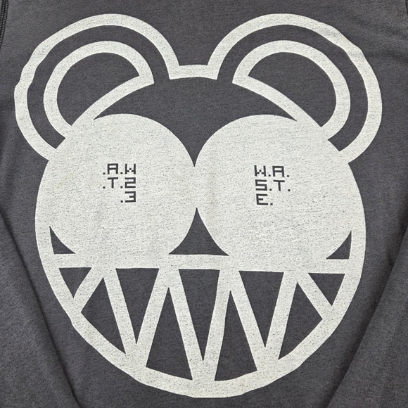 Radiohead Waste Gray Bear Long Sleeve T-Shirt Women's Large Alternative Rock Y2K - Picture 2 of 7